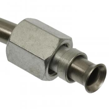 2007 Ford F-350 Super Duty EGR Tube Standard Motor Products ETB73 image 3 of 3