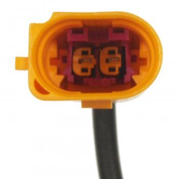 2010 Audi Q7 Exhaust Temperature Sensor Standard Motor Products ETS110 image 3 of 3