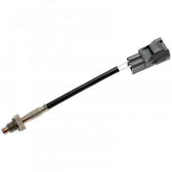 1995 Toyota Previa Exhaust Temperature Sensor Standard Motor Products ETS50 image 2 of 3