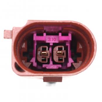 2008 Volkswagen Touareg Exhaust Temperature Sensor Left Standard Motor Products ETS96 image 3 of 3