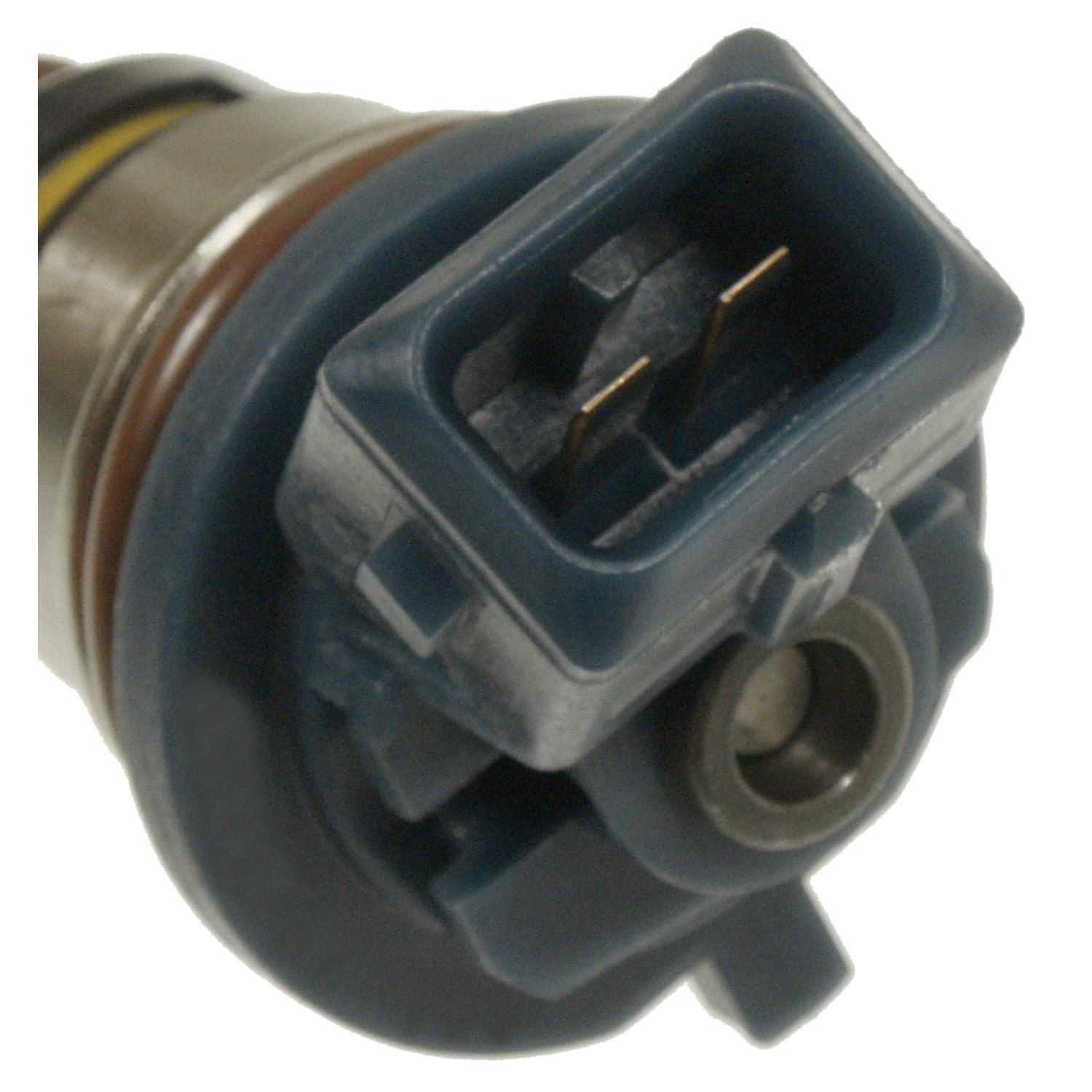 Standard Motor Products FJ1098 - Fuel Injector Standard Motor Products FJ1098 Fuel Injector product image 3 of 3
