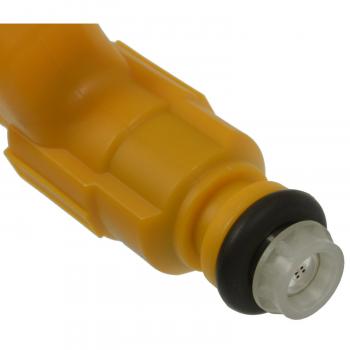 2006 Saab 9-3 Fuel Injector Standard Motor Products FJ1114 image 1 of 3