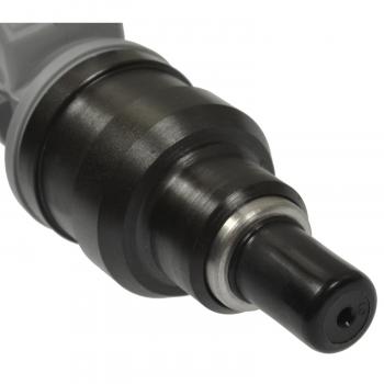 1994 Mitsubishi Montero Fuel Injector Standard Motor Products FJ128 image 1 of 3