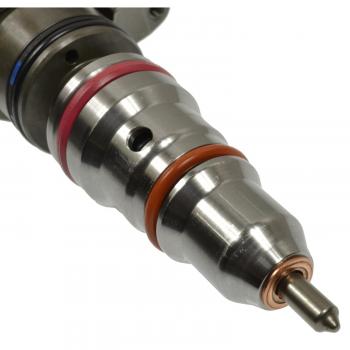 1995 International 8100 Fuel Injector Standard Motor Products FJ1302NX image 1 of 3