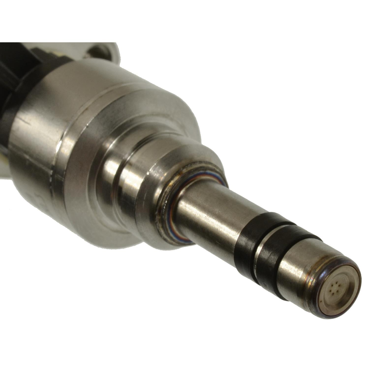 Standard Motor Products FJ1352 - Fuel Injector Standard Motor Products FJ1352 Fuel Injector product image 1 of 3