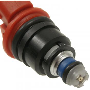 1998 Infiniti I30 Fuel Injector Standard Motor Products FJ151 image 1 of 3