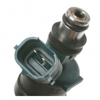 1991 Toyota Camry Fuel Injector Standard Motor Products FJ169 image 3 of 3