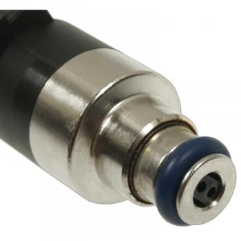 1999 Oldsmobile Aurora Fuel Injector Standard Motor Products FJ243 image 1 of 3