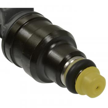 2000 Mazda B3000 Fuel Injector Standard Motor Products FJ305 image 1 of 3