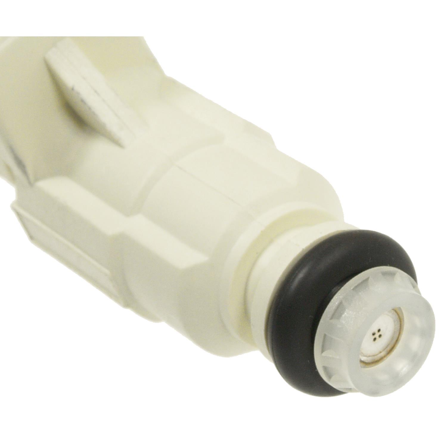 Standard Motor Products FJ309 - Fuel Injector Standard Motor Products FJ309 Fuel Injector product image 1 of 3