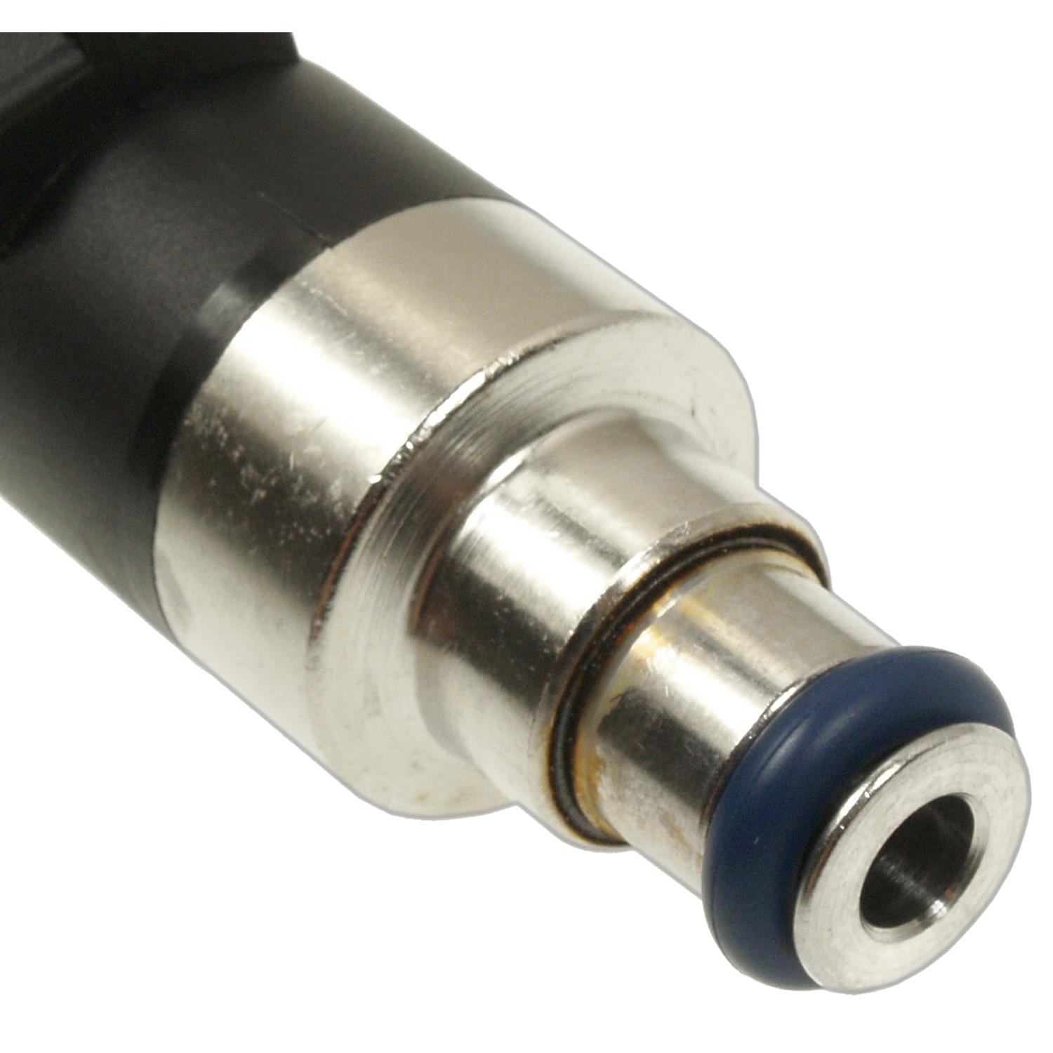 Standard Motor Products FJ31 Fuel Injector product image 1 of 3