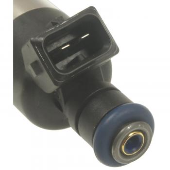 1999 Saturn SW1 Fuel Injector Standard Motor Products FJ367 image 2 of 3