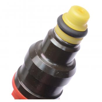 1997 Saab 9000 Fuel Injector Standard Motor Products FJ422 image 1 of 3