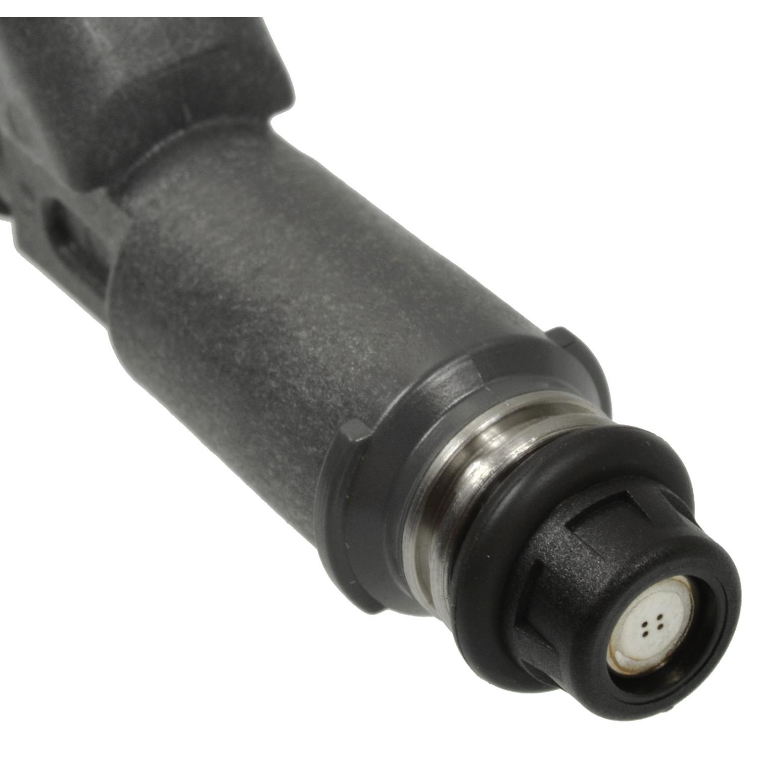 Standard Motor Products FJ439 - Fuel Injector Standard Motor Products FJ439 Fuel Injector product image 1 of 3