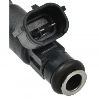 2006 Nissan Sentra Fuel Injector Standard Motor Products FJ468 image 3 of 3