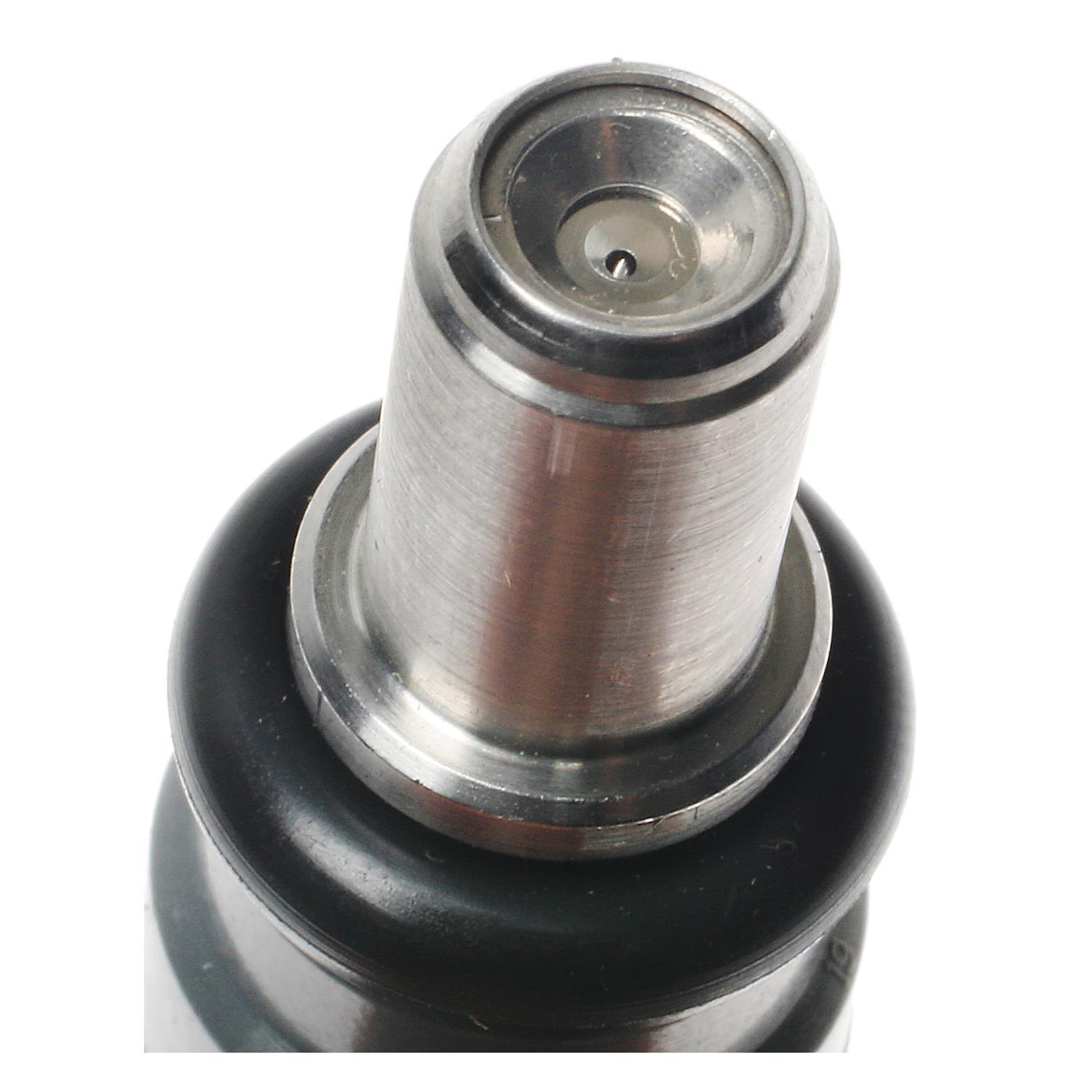 Standard Motor Products FJ480 Fuel Injector product image 1 of 3