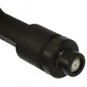 1995 Toyota Pickup Fuel Injector Standard Motor Products FJ526 image 1 of 3