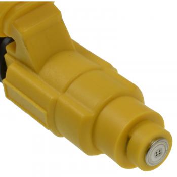 1999 Mitsubishi Galant Fuel Injector Standard Motor Products FJ571 image 1 of 3