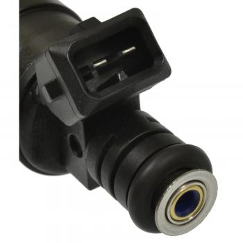 1997 Audi A4 Fuel Injector Standard Motor Products FJ572 image 3 of 3