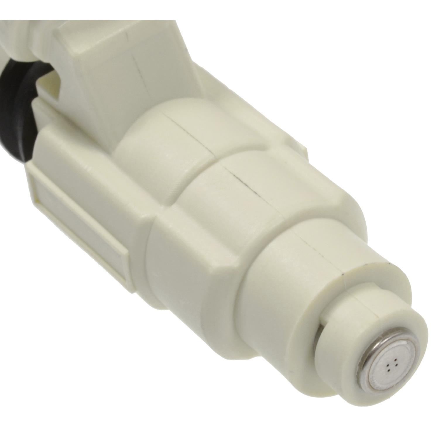 Standard Motor Products FJ608 - Fuel Injector Standard Motor Products FJ608 Fuel Injector product image 1 of 3