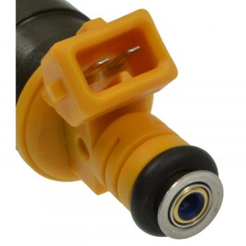 1994 Chrysler LeBaron Fuel Injector Standard Motor Products FJ625 image 3 of 3