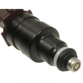 1993 Chrysler New Yorker Fuel Injector Standard Motor Products FJ632 image 1 of 3
