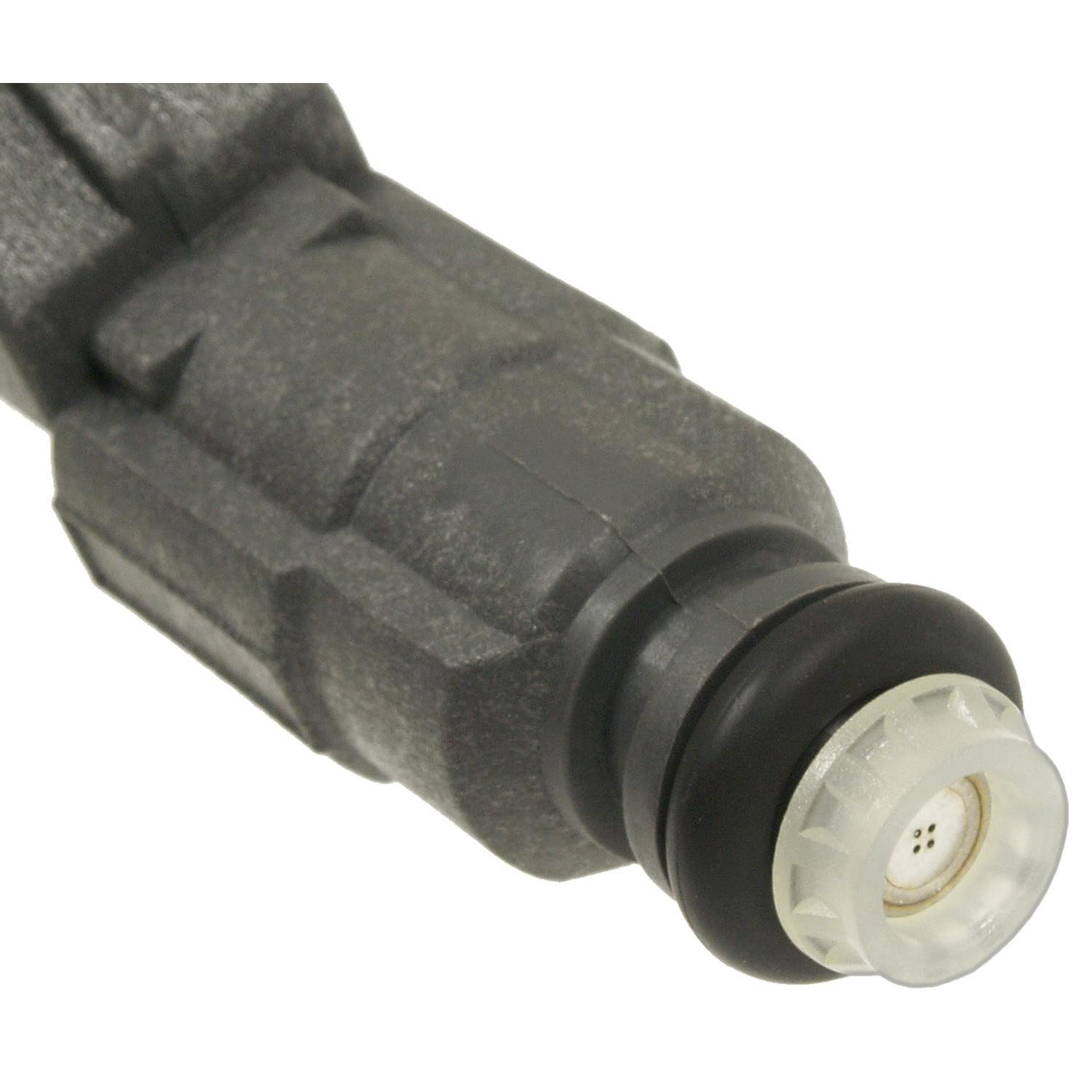 Standard Motor Products FJ641 - Fuel Injector Standard Motor Products FJ641 Fuel Injector product image 1 of 3