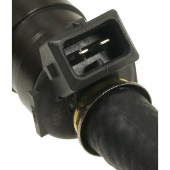 1981 Porsche 928 Fuel Injector Standard Motor Products FJ646 image 3 of 3