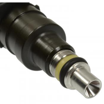 1987 Pontiac Firebird Fuel Injector Standard Motor Products FJ680 image 1 of 3