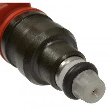 1996 Ford Ranger Fuel Injector Standard Motor Products FJ693 image 1 of 3