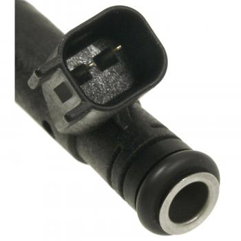 2006 Cadillac SRX Fuel Injector Standard Motor Products FJ719 image 3 of 3