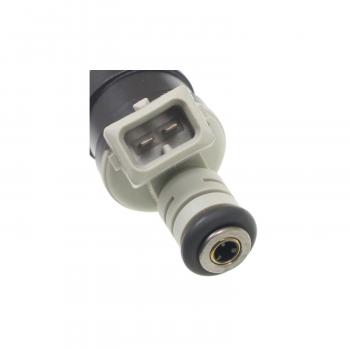 1995 BMW 320i Fuel Injector Standard Motor Products FJ749 image 2 of 3