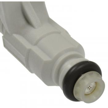 2000 Mercedes-Benz S500 Fuel Injector Standard Motor Products FJ755 image 1 of 3