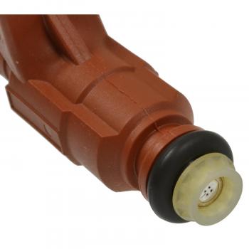 2002 Saab 9-3 Fuel Injector Standard Motor Products FJ814 image 1 of 3