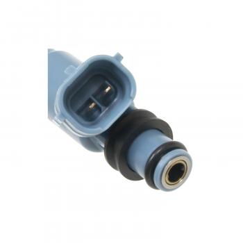2005 Saab 9-2X Fuel Injector Standard Motor Products FJ857 image 2 of 3