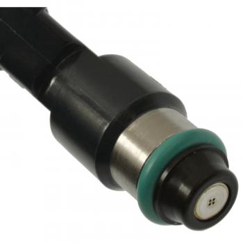 2007 GMC Yukon Fuel Injector Standard Motor Products FJ977 image 1 of 3