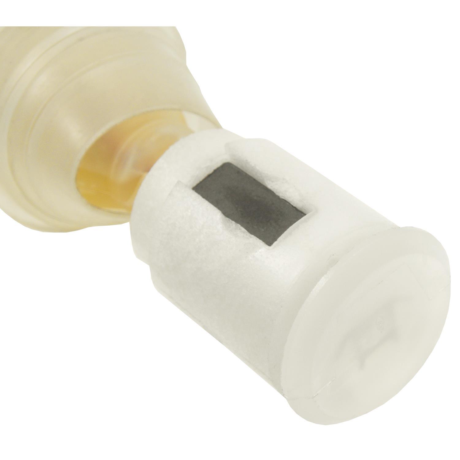 Standard Motor Products FLS133 - Washer Fluid Level Sensor Standard Motor Products FLS133 Washer Fluid Level Sensor product image 1 of 3