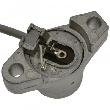 2007 Chevrolet Silverado 3500 Classic Engine Oil Level Sensor Standard Motor Products FLS61 image 1 of 3