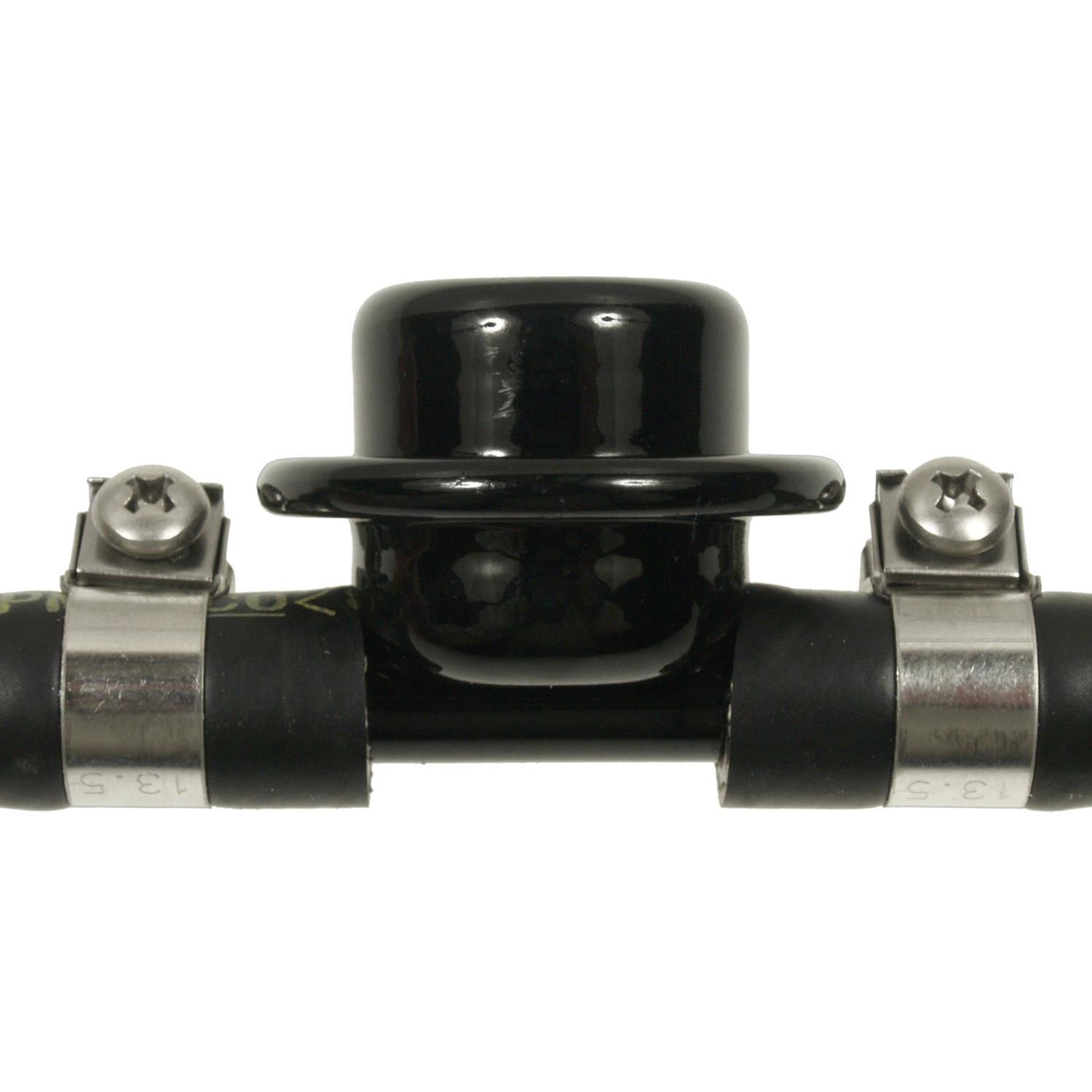 Standard Motor Products FPD70 - Fuel Injection Pressure Damper Standard Motor Products FPD70 Fuel Injection Pressure Damper product image 1 of 3
