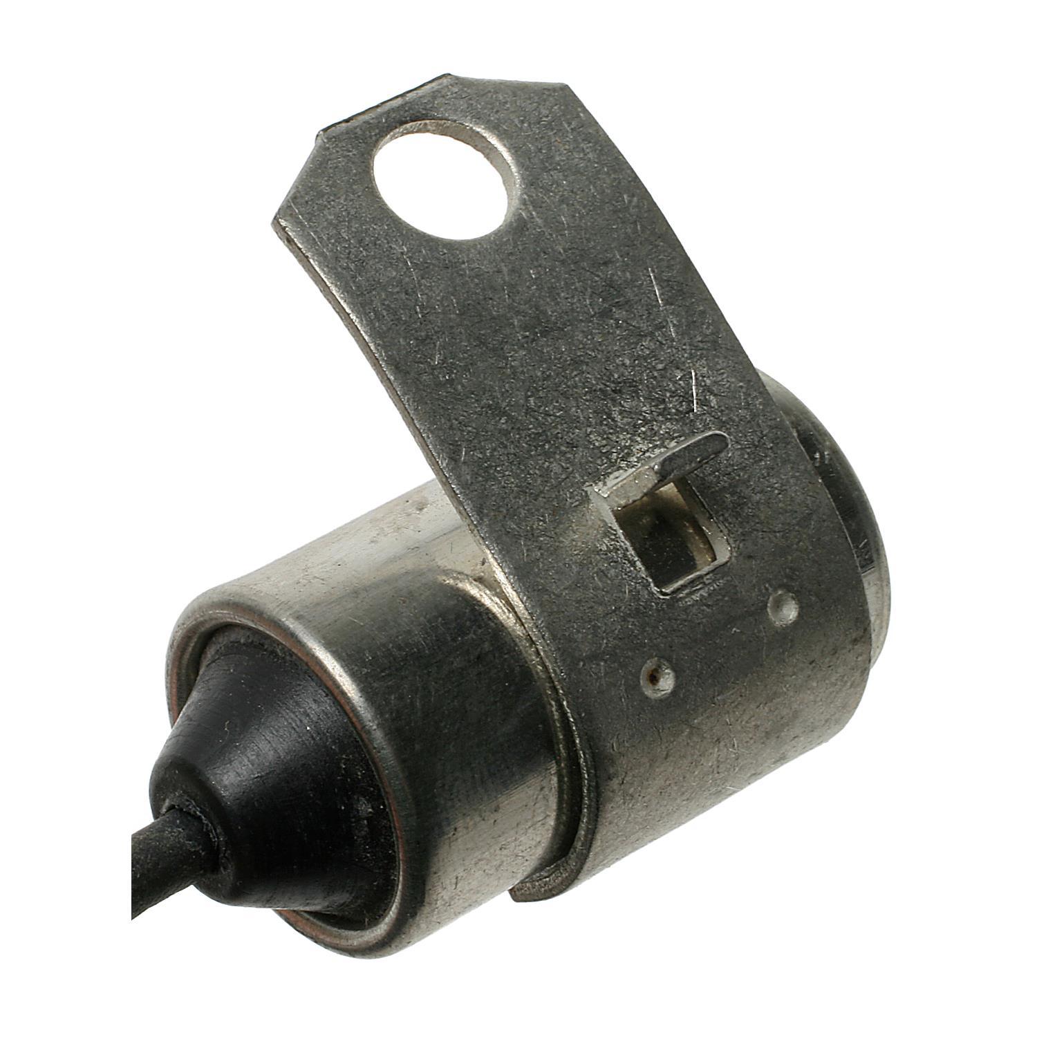 Standard Motor Products GB140 - Ignition Condenser Standard Motor Products GB140 Ignition Condenser product image 1 of 3