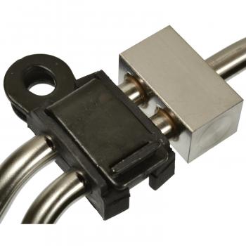 2015 Kia Sorento Fuel Feed Line Standard Motor Products GDL402 image 3 of 3