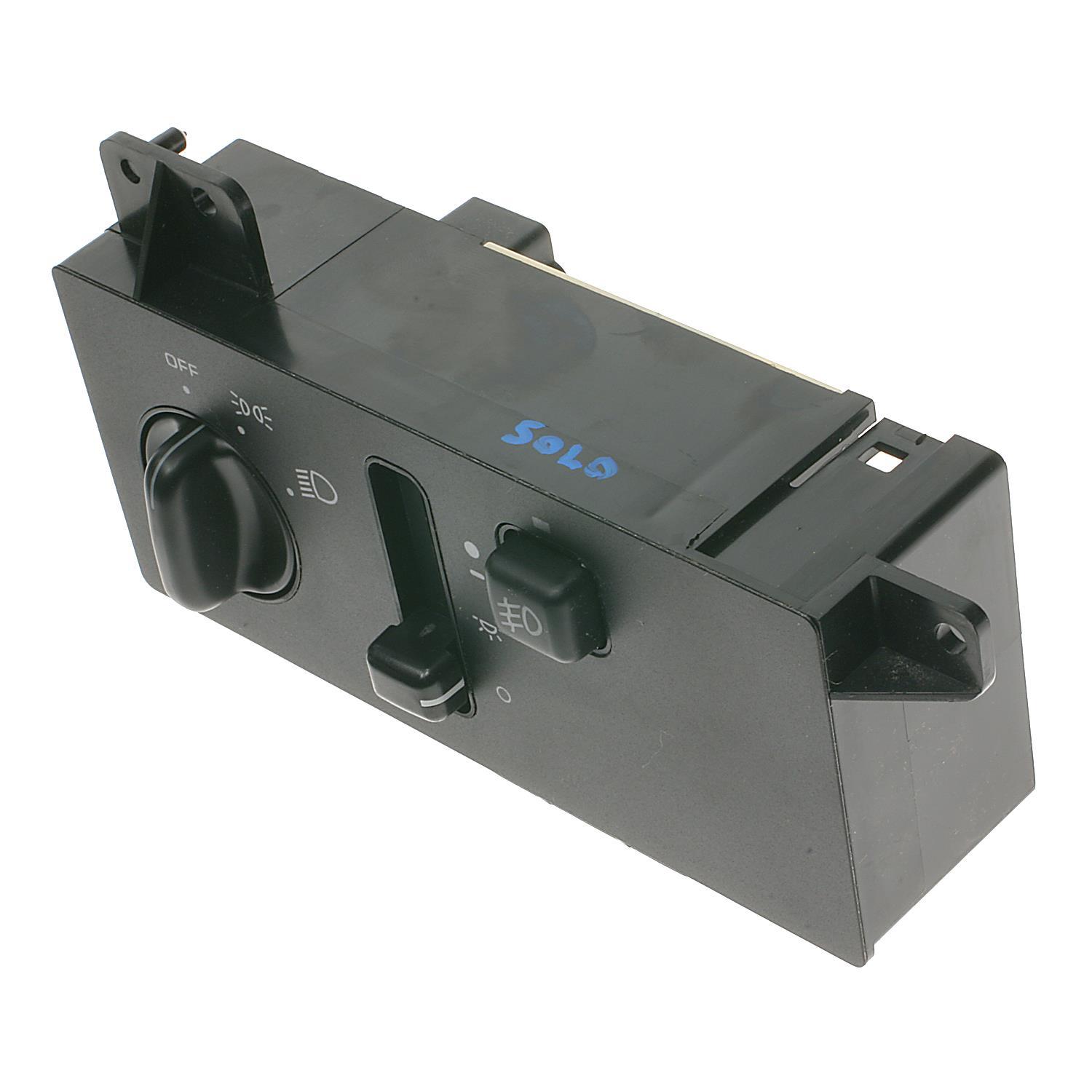 Standard Motor Products HLS1002 - Headlight Switch Standard Motor Products HLS1002 Headlight Switch product image 2 of 3
