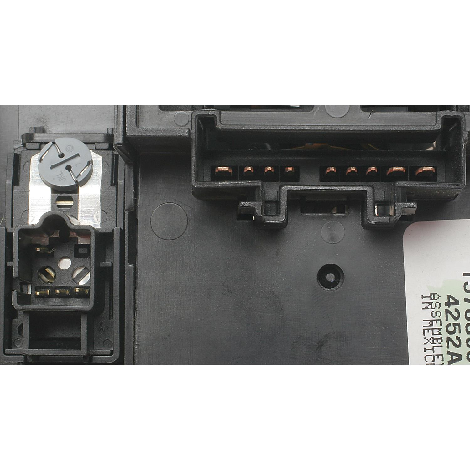 Standard Motor Products HLS1027 - Headlight Switch Standard Motor Products HLS1027 Fog Light Switch product image 3 of 3