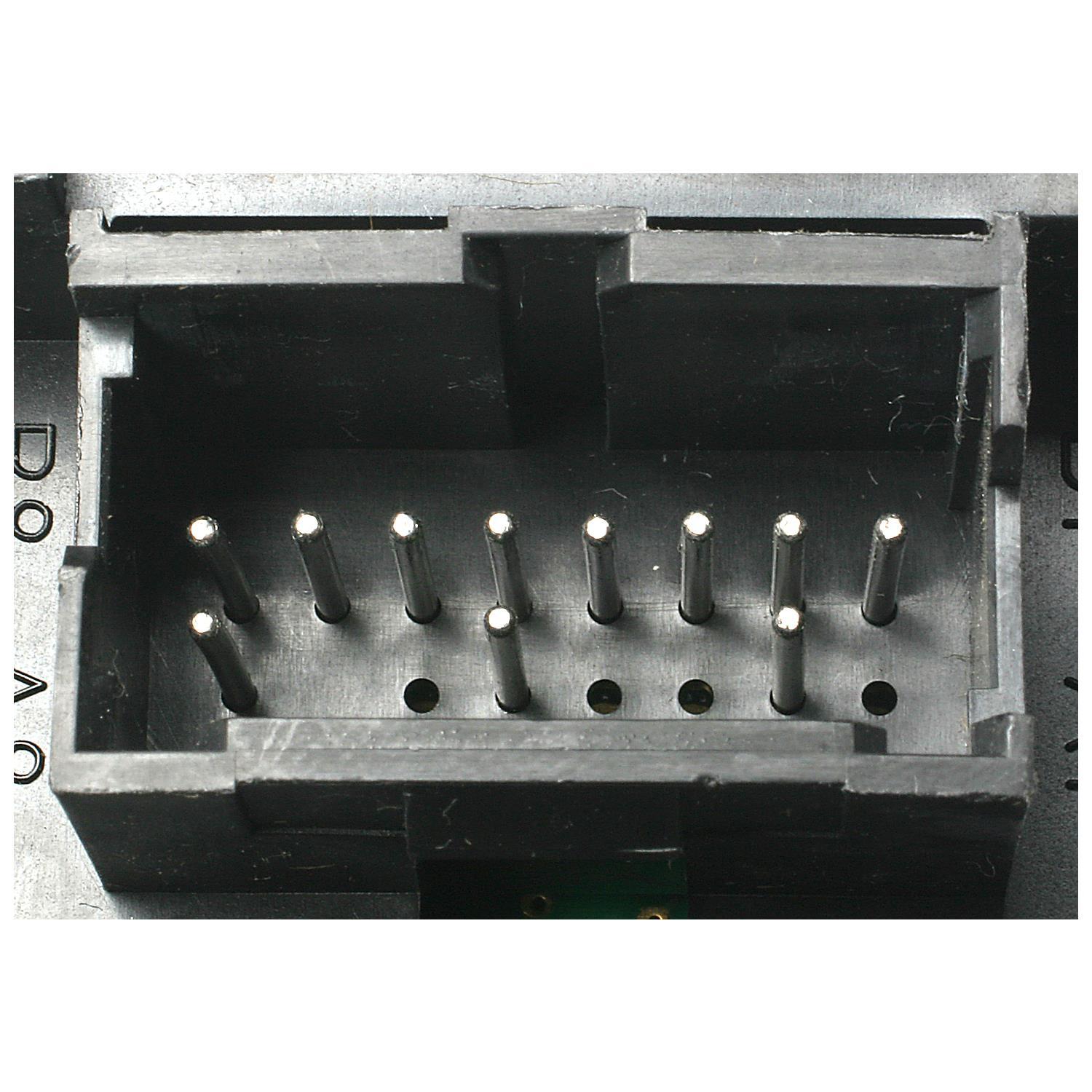 Standard Motor Products HLS1050 - Headlight Switch Standard Motor Products HLS1050 Headlight Switch product image 3 of 3