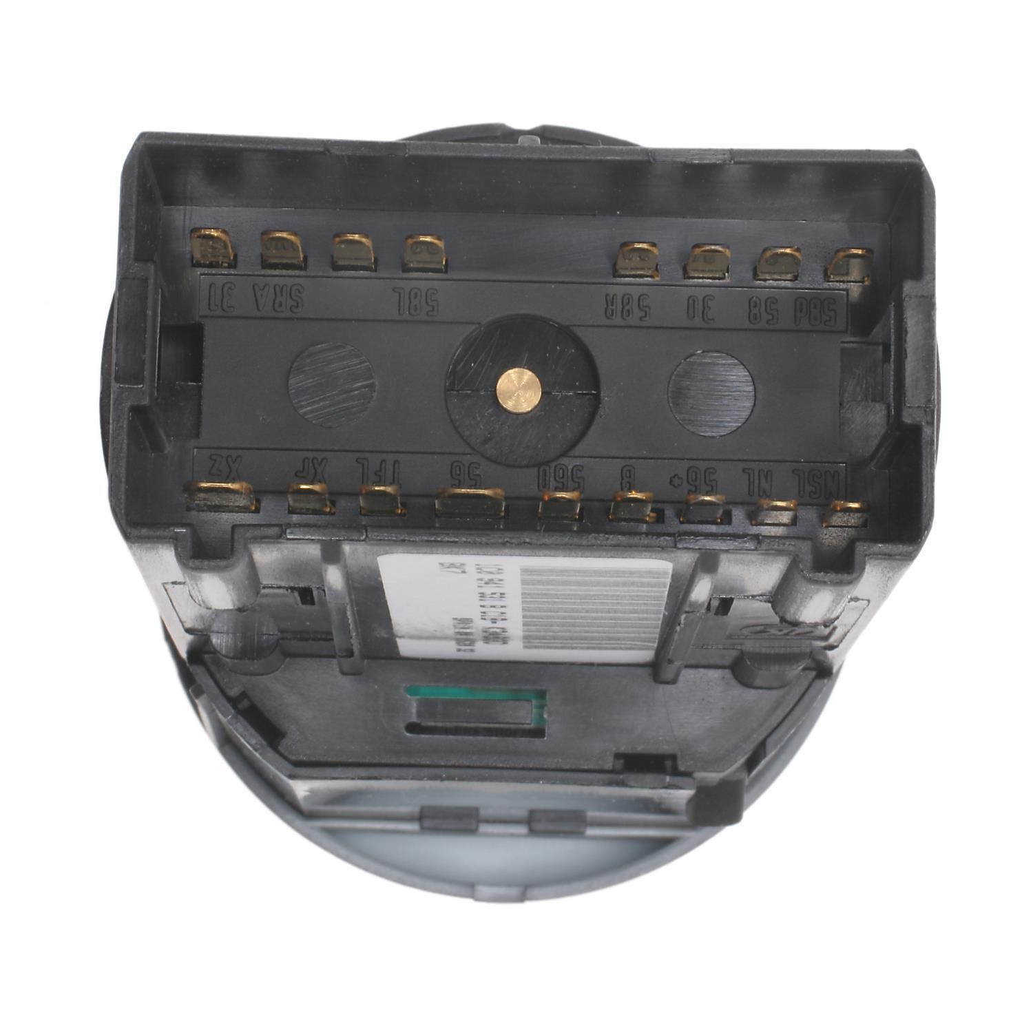 Standard Motor Products HLS1053 - Headlight Switch Standard Motor Products HLS1053 Headlight Switch product image 3 of 3