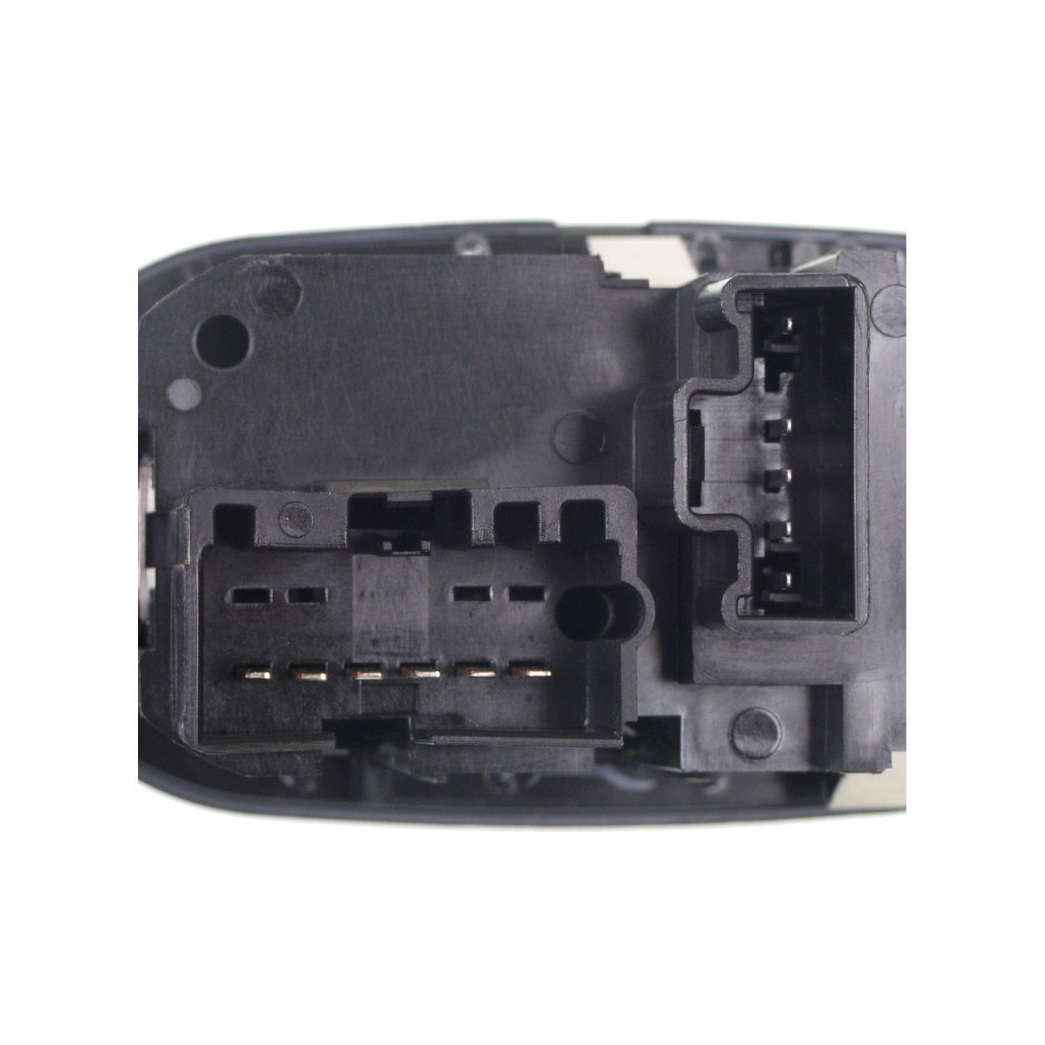 Standard Motor Products HLS1071 - Headlight Switch Standard Motor Products HLS1071 Headlight Switch product image 2 of 3
