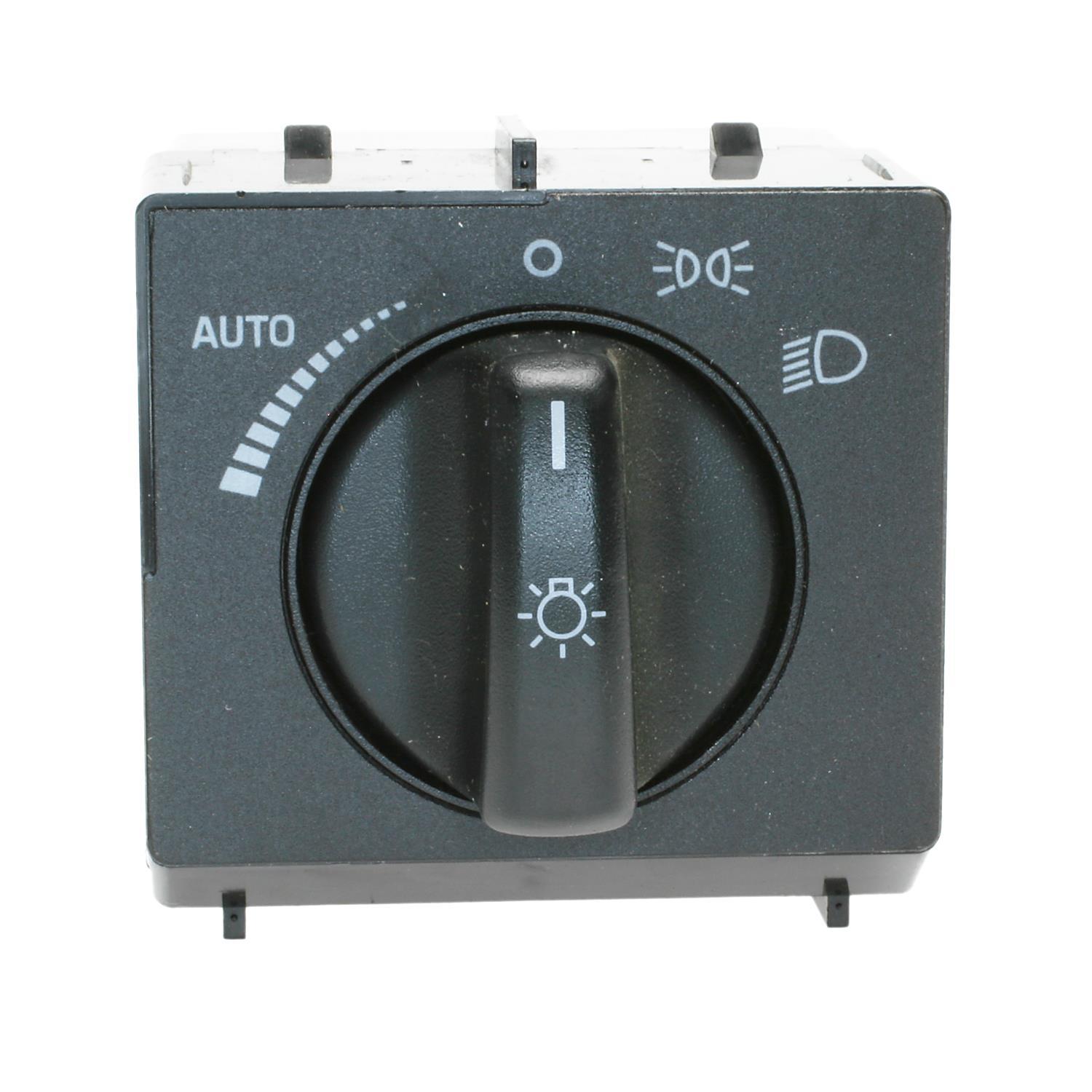 Standard Motor Products HLS1084 Headlight Switch product image 1 of 3