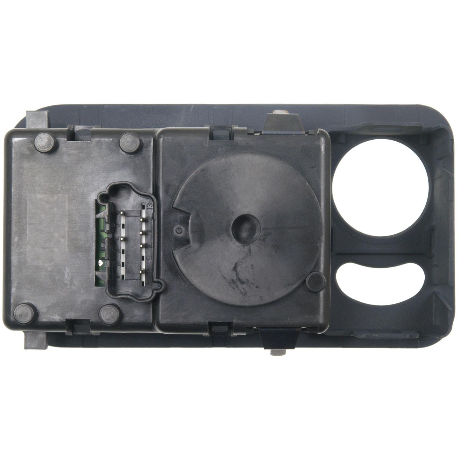 Standard Motor Products HLS1096 - Headlight Switch Standard Motor Products HLS1096 Headlight Switch product image 1 of 3