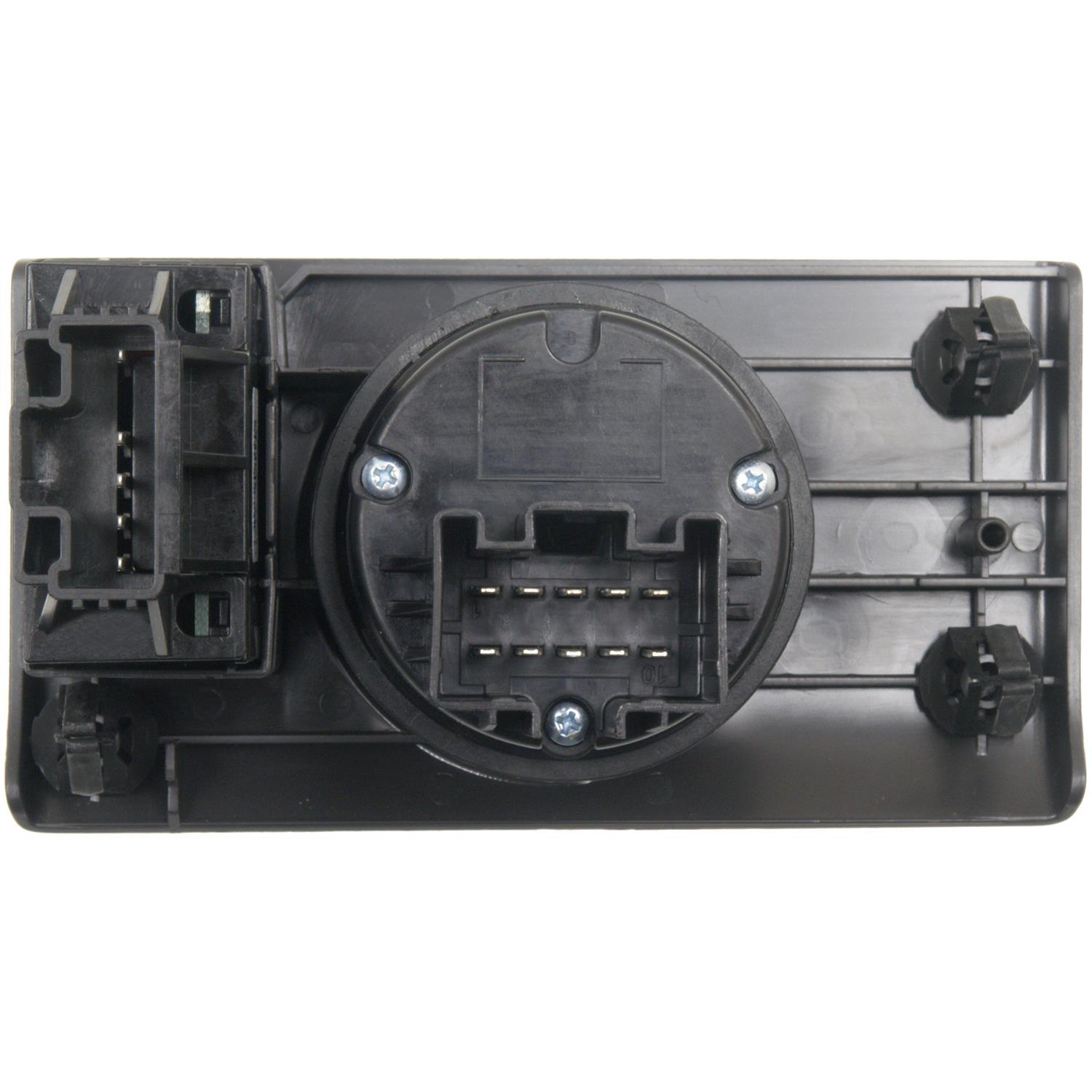 Standard Motor Products HLS1131 Headlight Switch product image 1 of 3