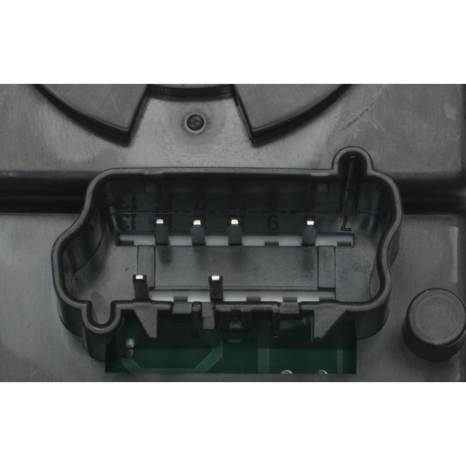 Standard Motor Products HLS1161 - Headlight Switch Standard Motor Products HLS1161 Headlight Switch product image 2 of 3